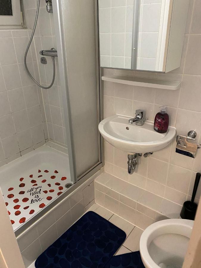 2 Zimmer Wohnung Im Herzen Von Braunschweig Bagian luar foto